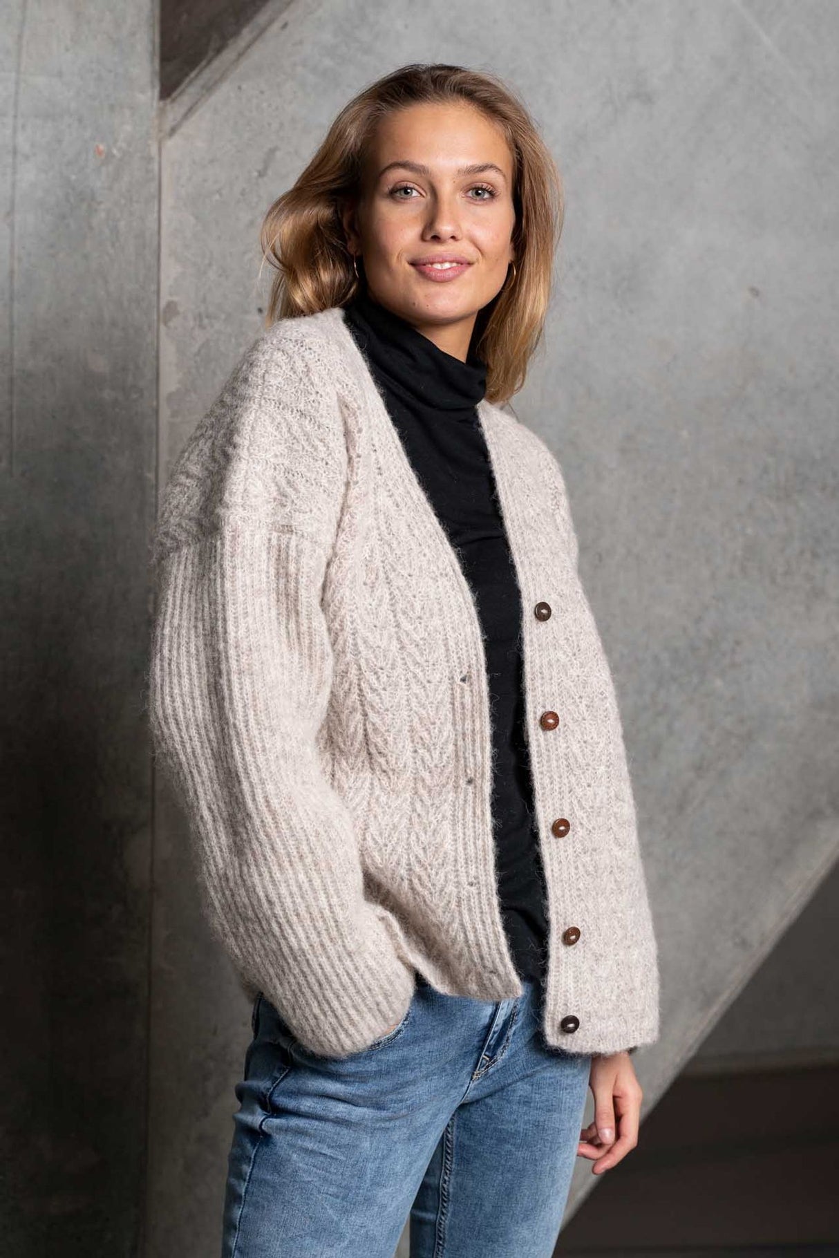 Ellis Cardigan